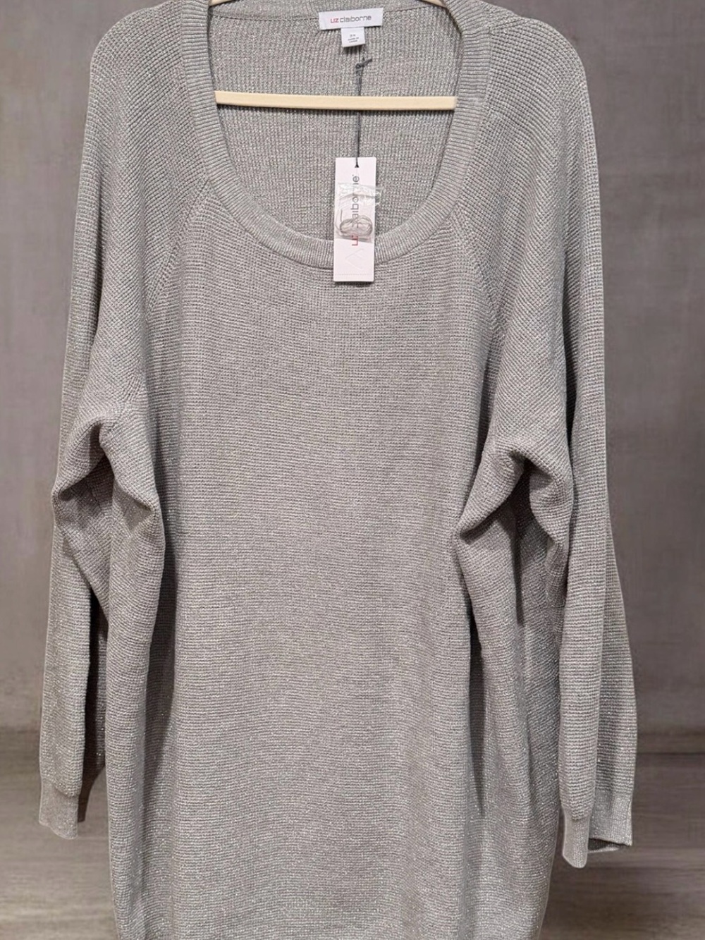 Liz Claiborne Light Gray Scoop Neck Knit Sweater
